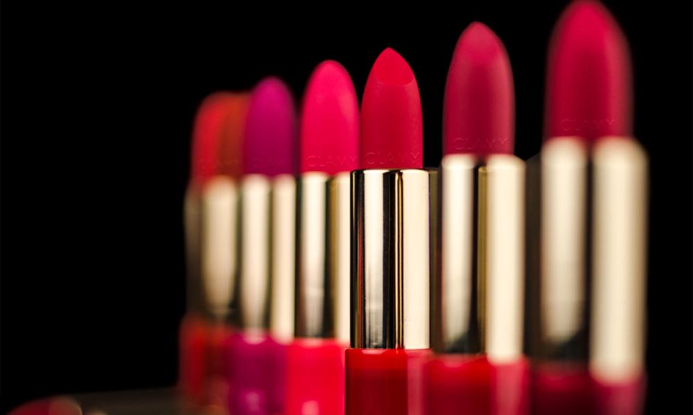 Najlepsze kosmetyki naturalne do makijażu minimalistycznego